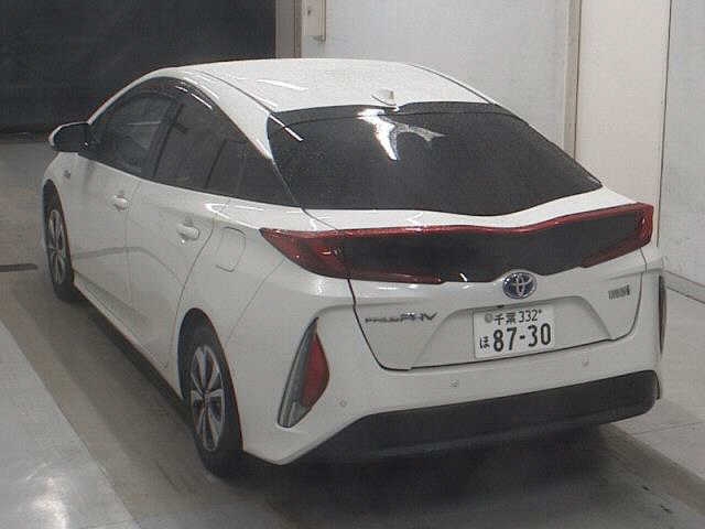 TOYOTA PRIUS PHV