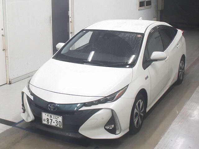 TOYOTA PRIUS PHV