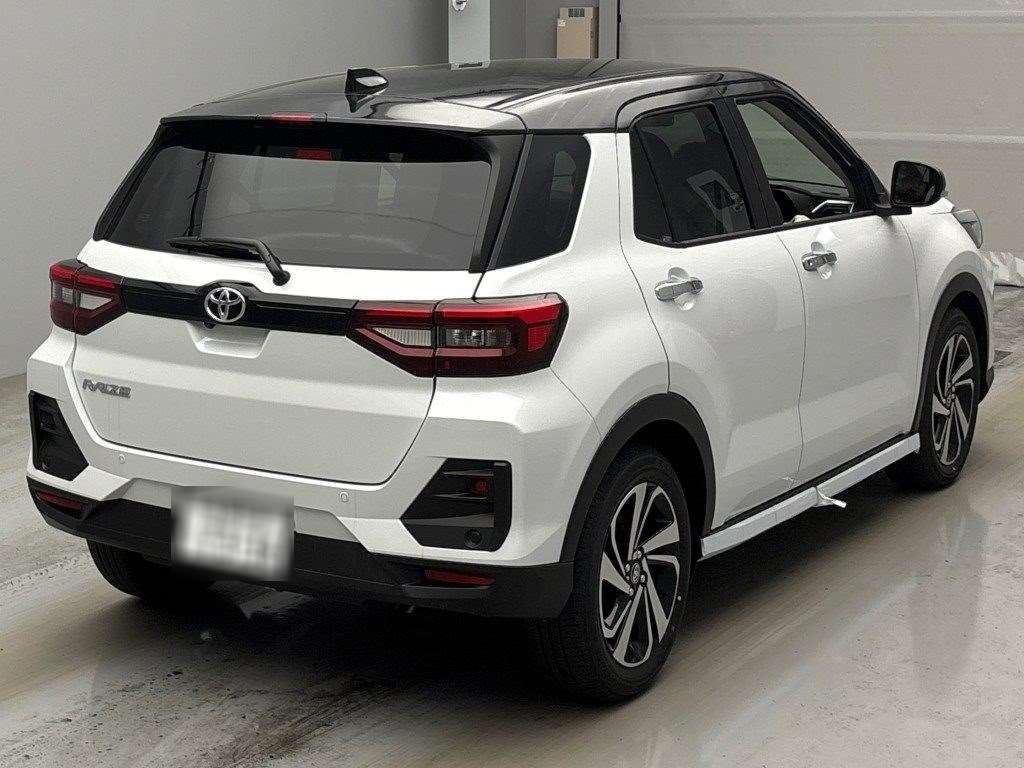 TOYOTA RAIZE