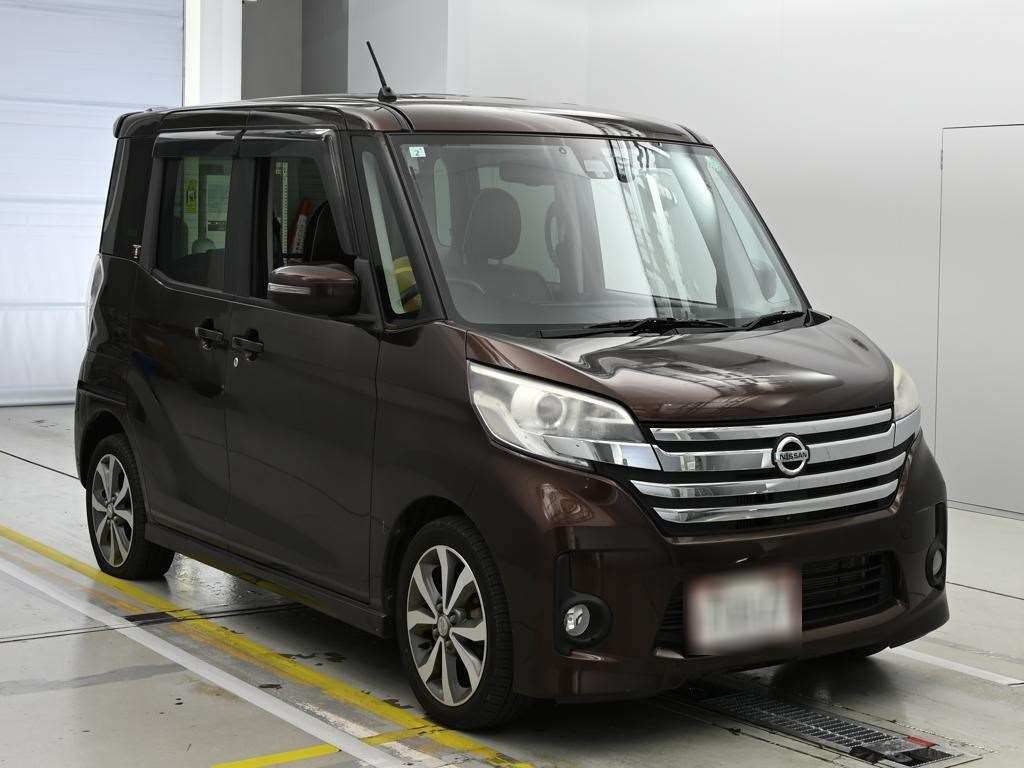 NISSAN DAYZ ROOX
