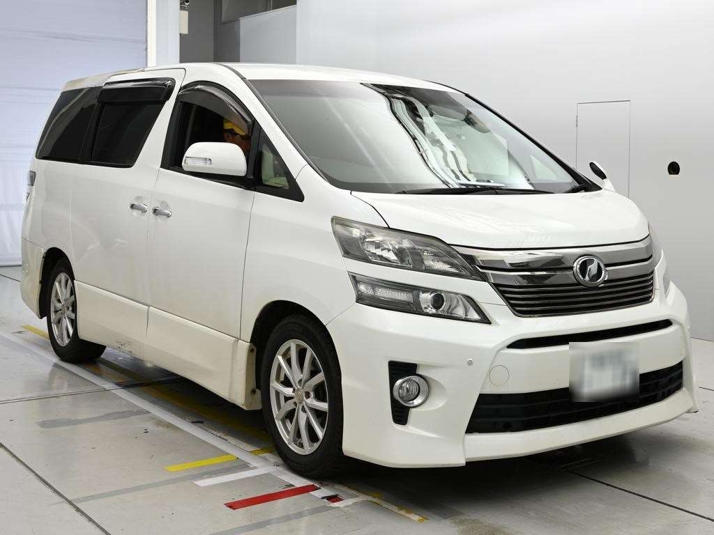TOYOTA VELLFIRE