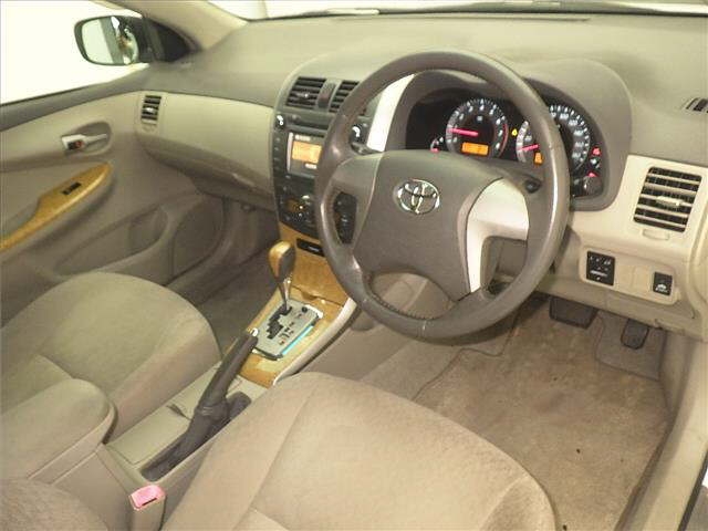 TOYOTA COROLLA AXIO