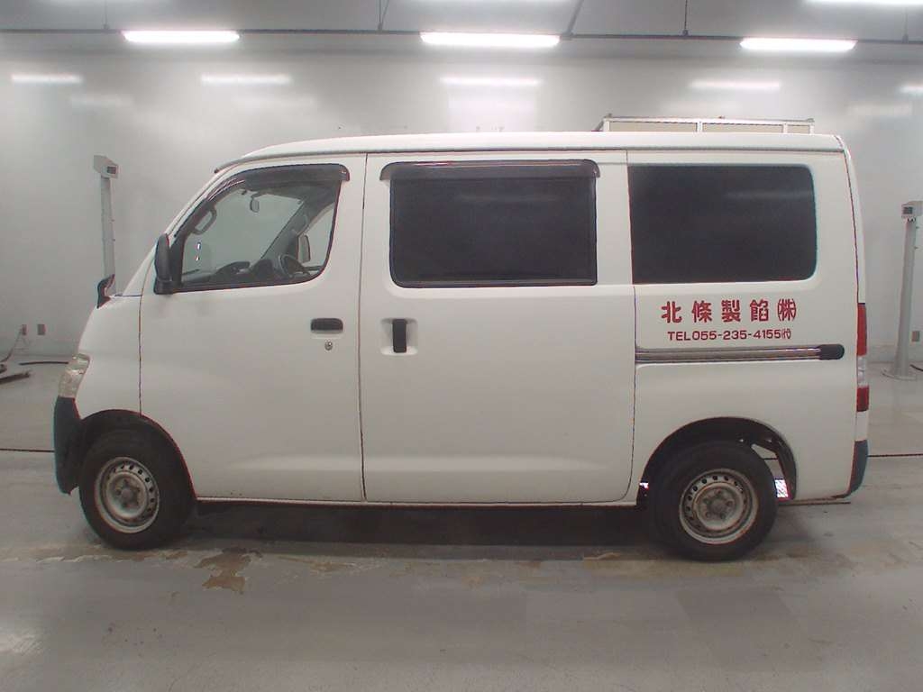 TOYOTA LITE ACE