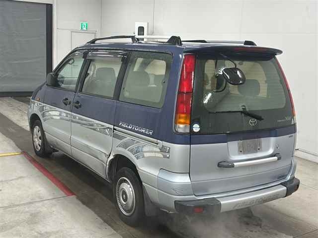 TOYOTA TOWN ACE NOAH