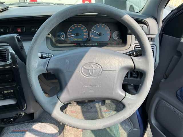 TOYOTA TOWN ACE NOAH