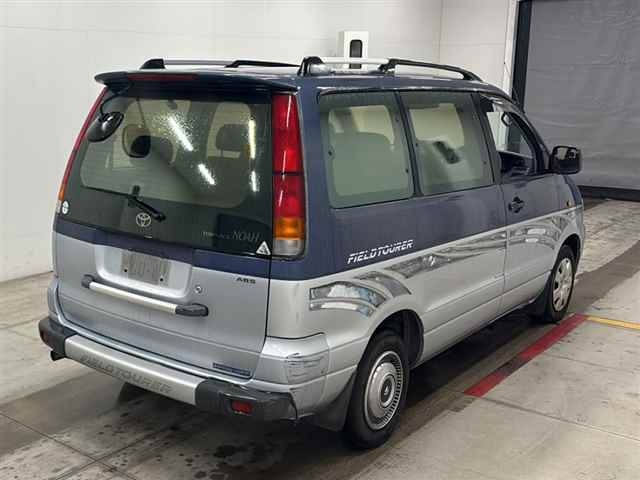 TOYOTA TOWN ACE NOAH