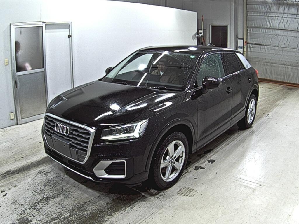 AUDI Q2