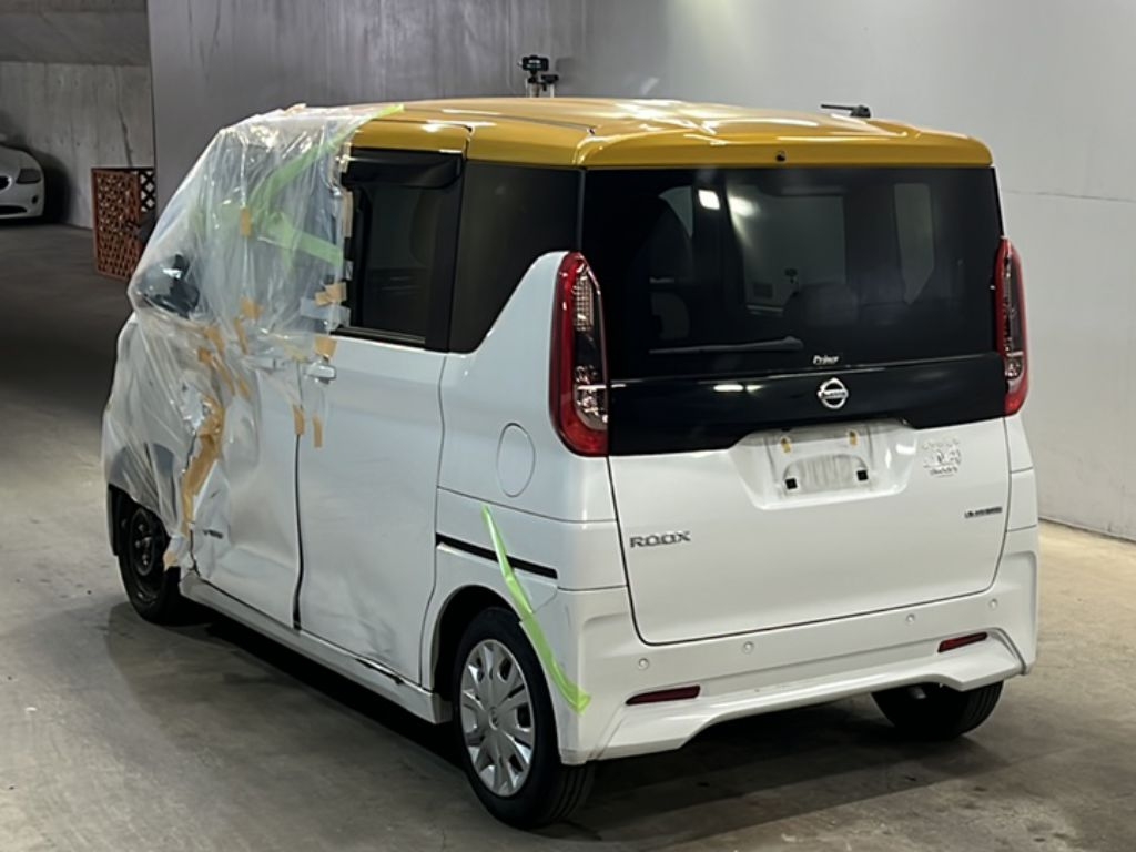 NISSAN ROOX