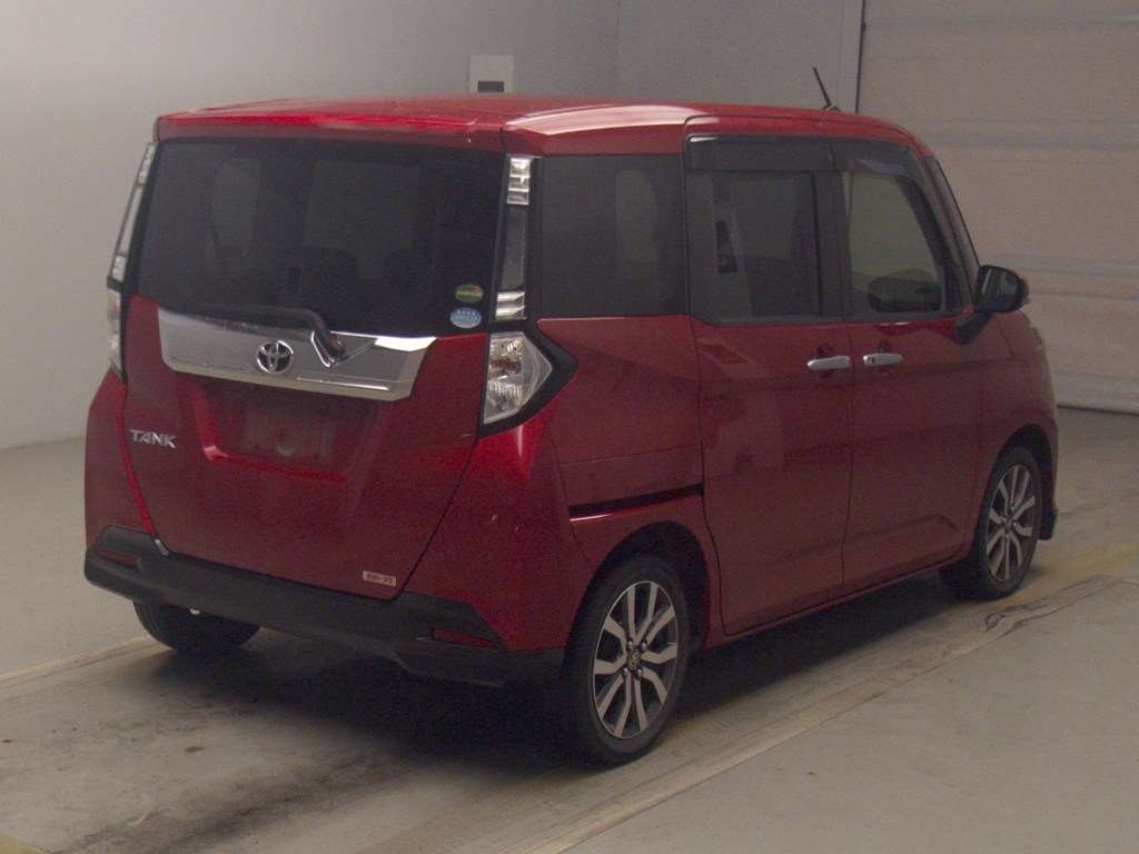 TOYOTA TANK