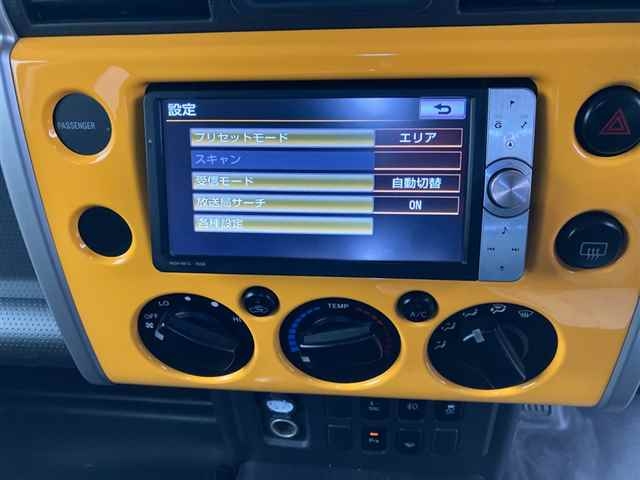 TOYOTA FJ CRUISER
