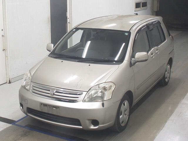 TOYOTA RAUM