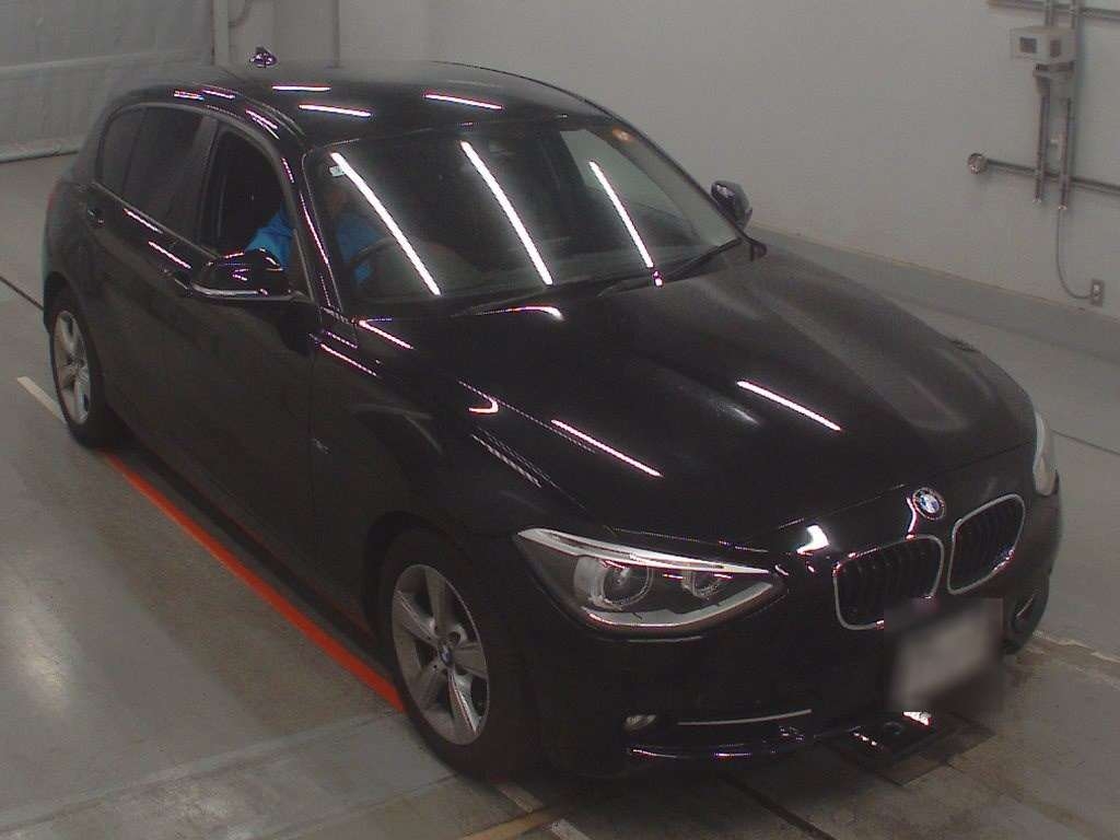 BMW 1-SERIES