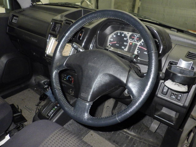 MITSUBISHI PAJERO MINI