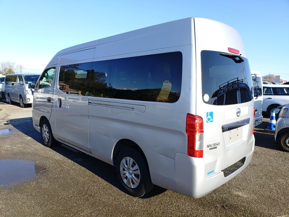 NISSAN NV350 CARAVAN