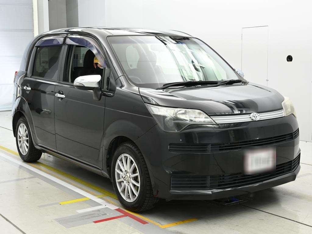 TOYOTA SPADE
