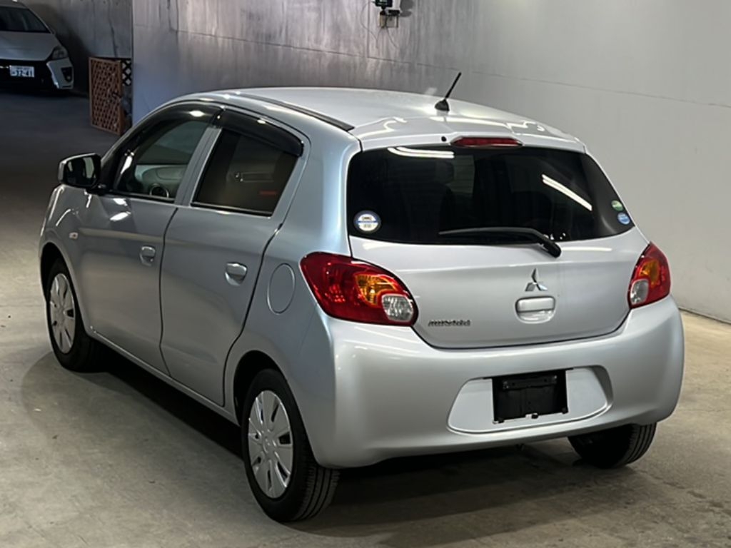 MITSUBISHI MIRAGE
