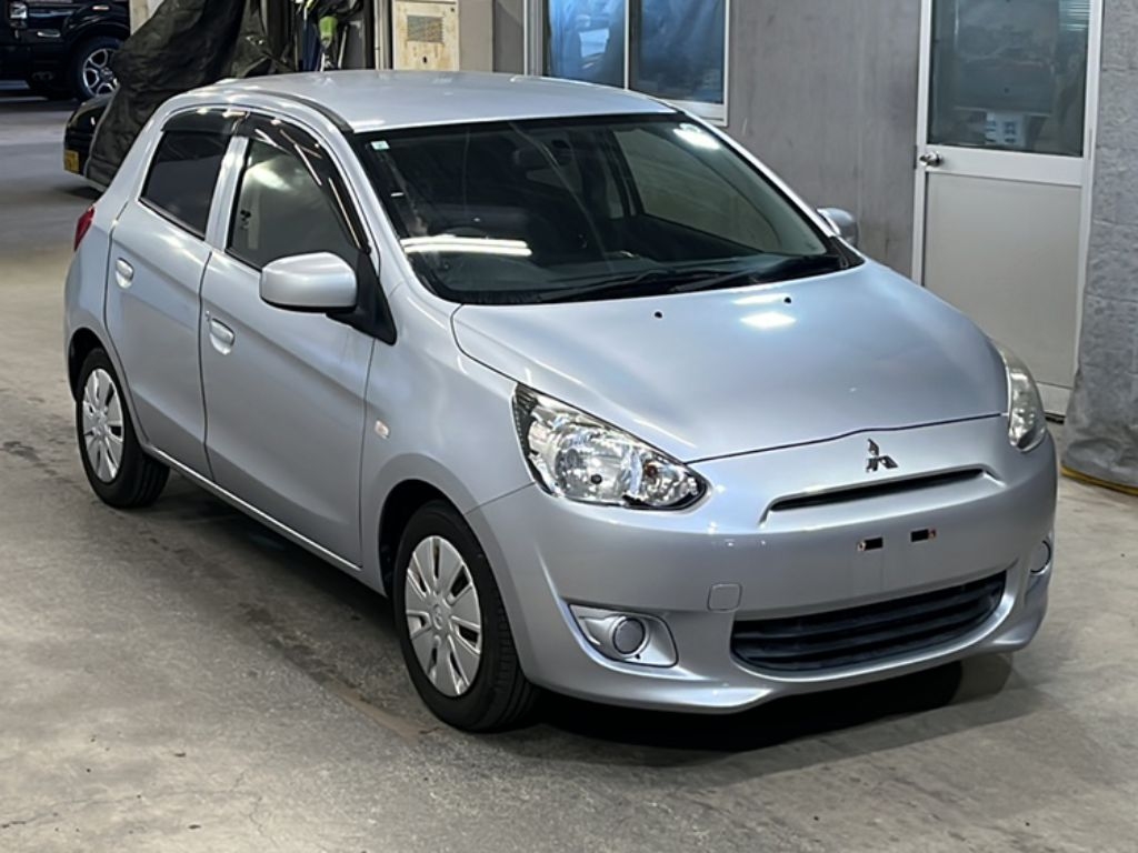 MITSUBISHI MIRAGE