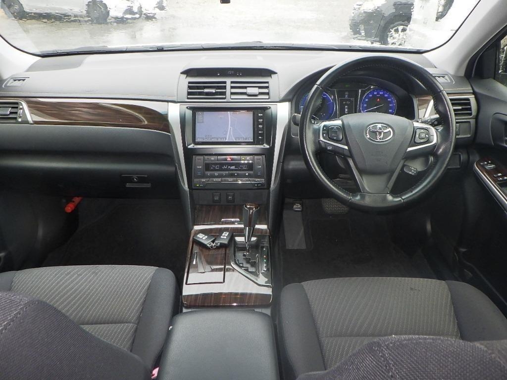 TOYOTA CAMRY