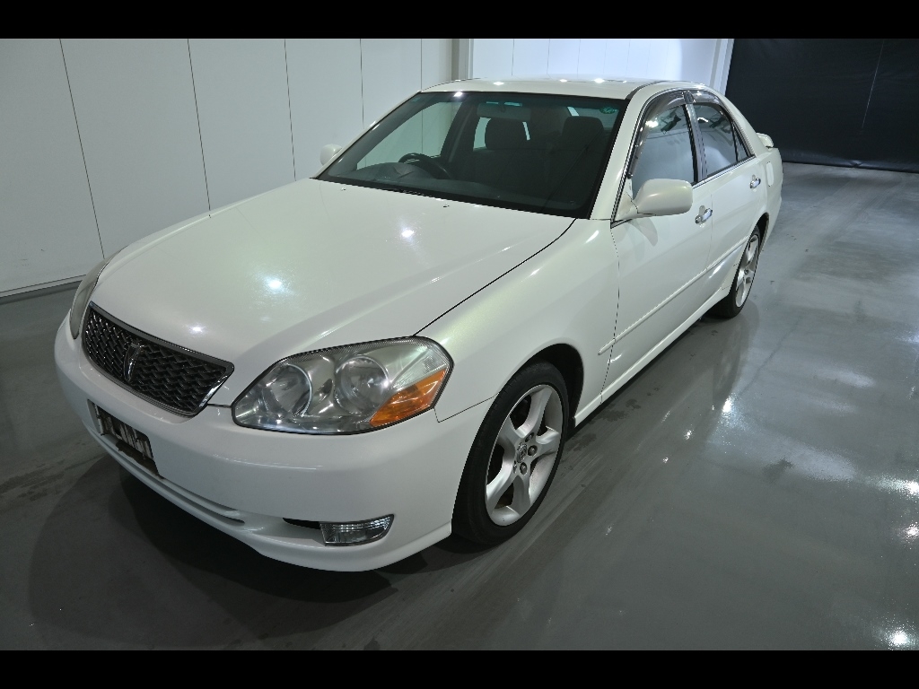 TOYOTA MARK II