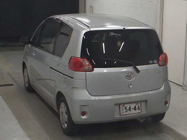TOYOTA PORTE
