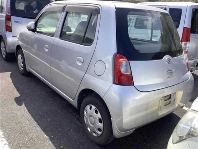 DAIHATSU ESSE