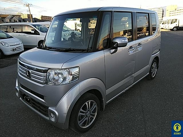 HONDA N-BOX+