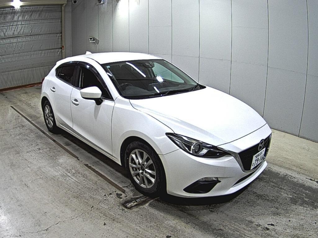 MAZDA AXELA