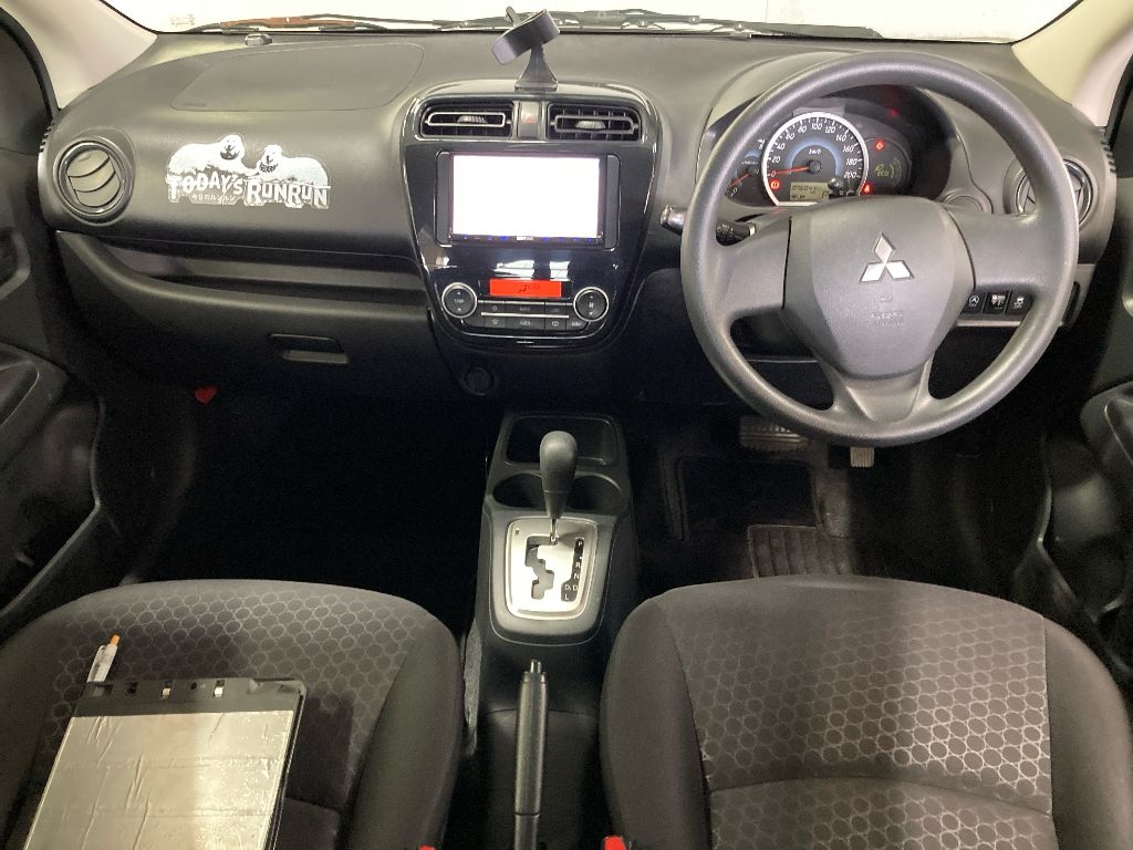 MITSUBISHI MIRAGE