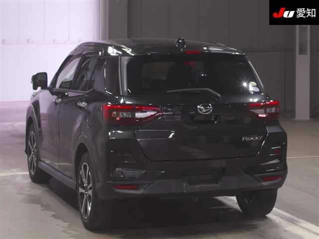 DAIHATSU ROCKY