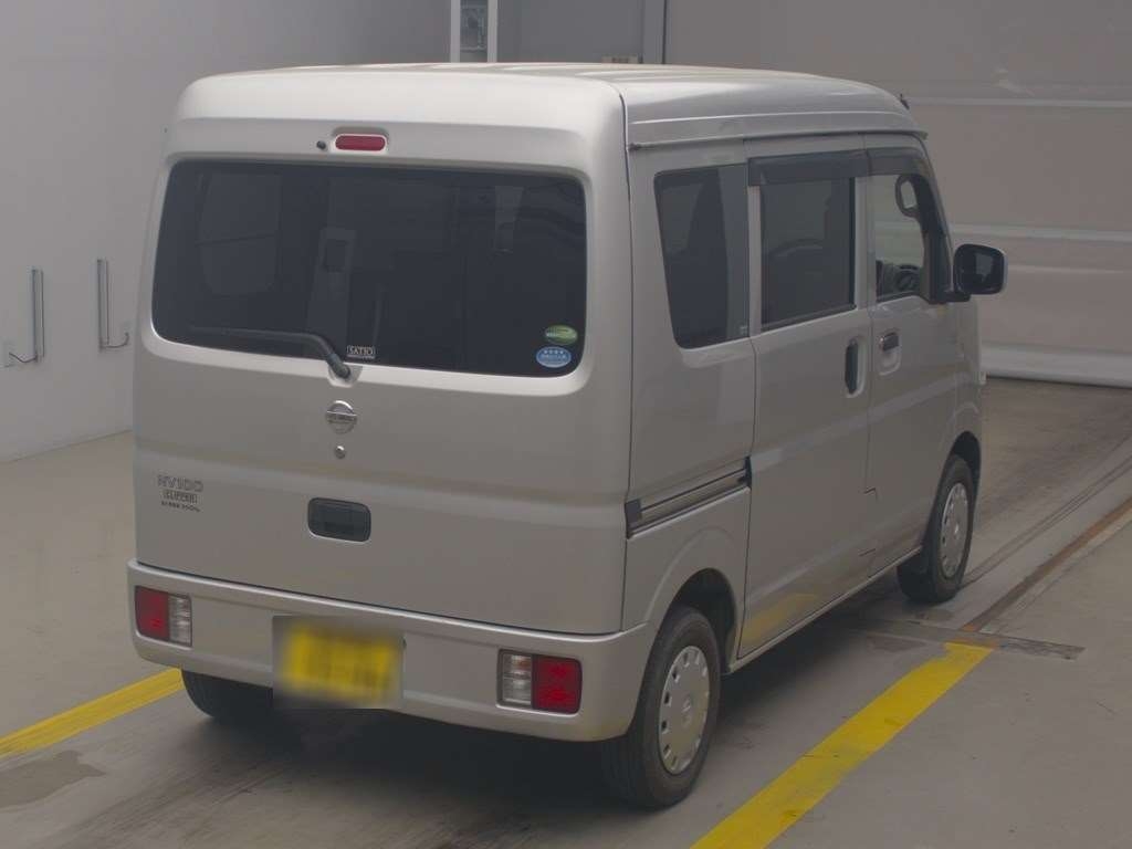 NISSAN NV100 CLIPPER