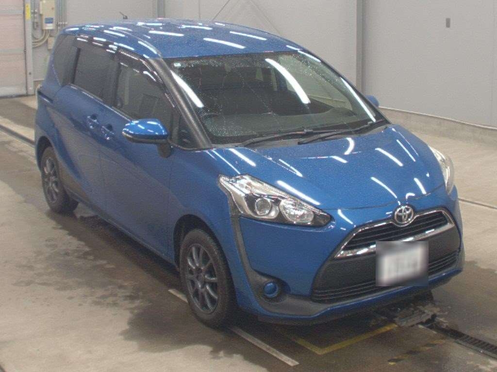 TOYOTA SIENTA