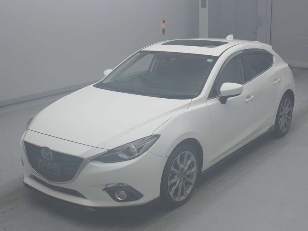 MAZDA AXELA