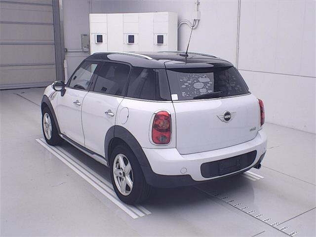 MINI CROSSOVER
