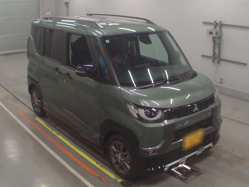 MITSUBISHI DELICA MINI