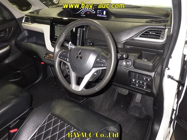 MITSUBISHI DELICA D:2