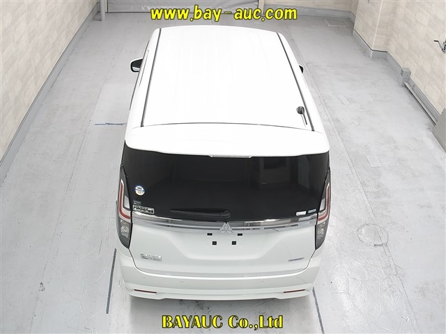 MITSUBISHI DELICA D:2