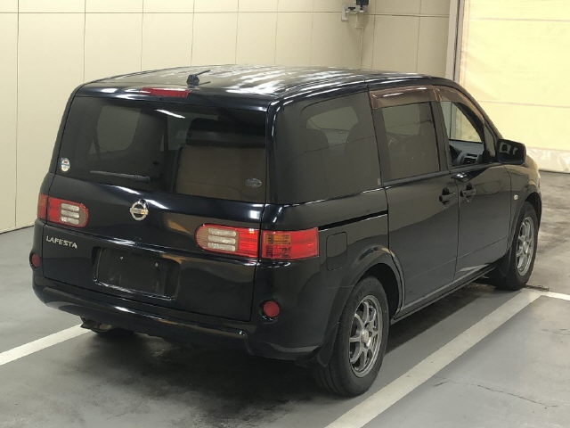NISSAN LAFESTA