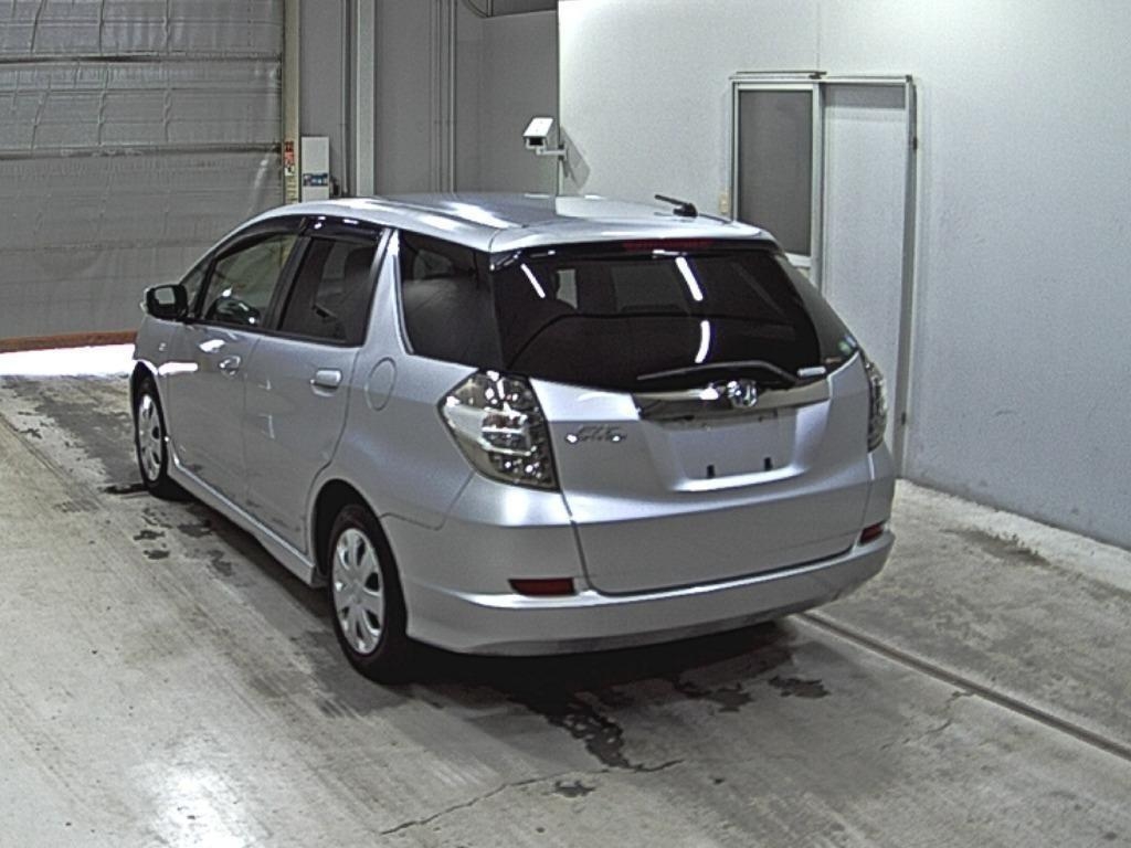 HONDA FIT SHUTTLE