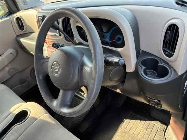 NISSAN CUBE