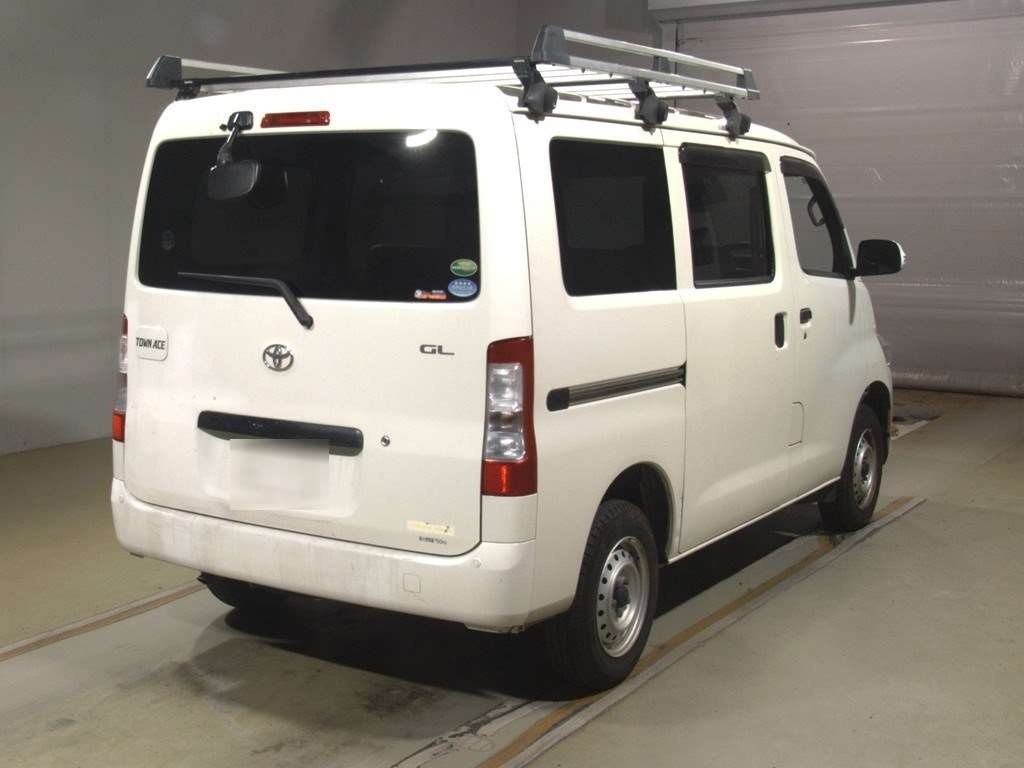 TOYOTA TOWN ACE