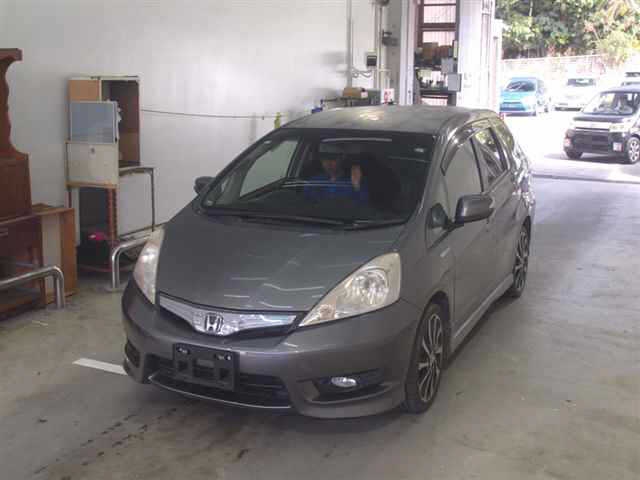 HONDA FIT SHUTTLE