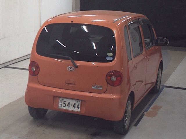 DAIHATSU MOVE LATTE