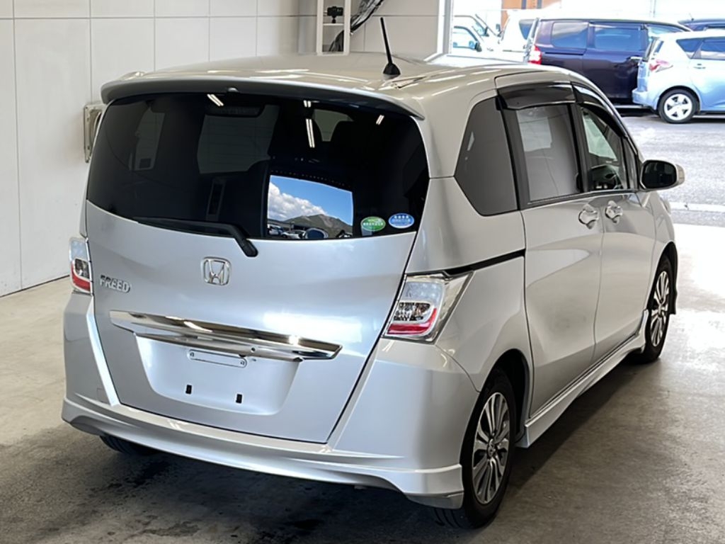 HONDA FREED