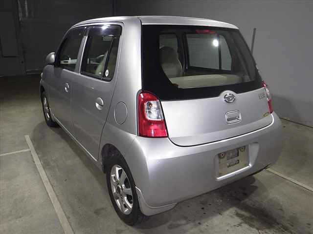 DAIHATSU ESSE