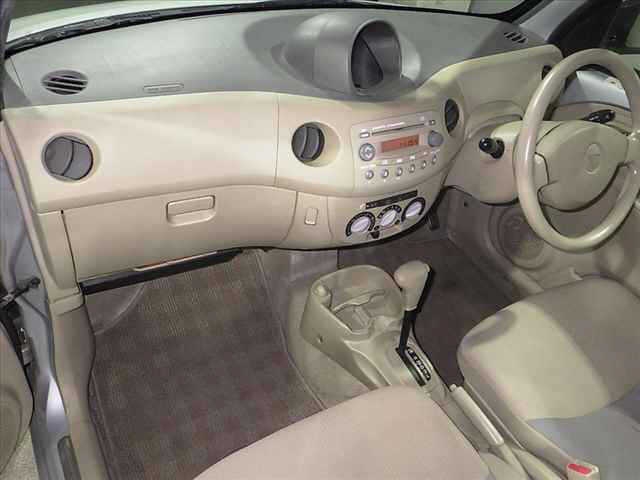 DAIHATSU ESSE