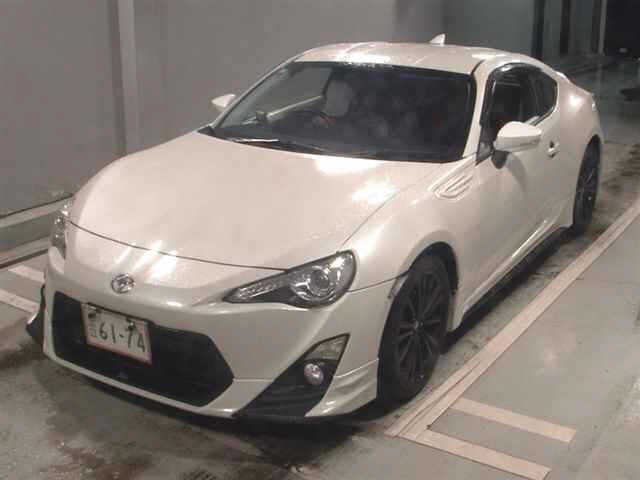 TOYOTA GT 86