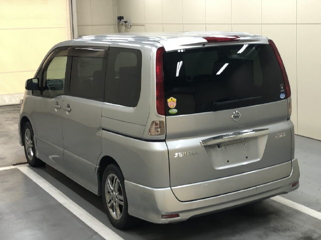 NISSAN SERENA