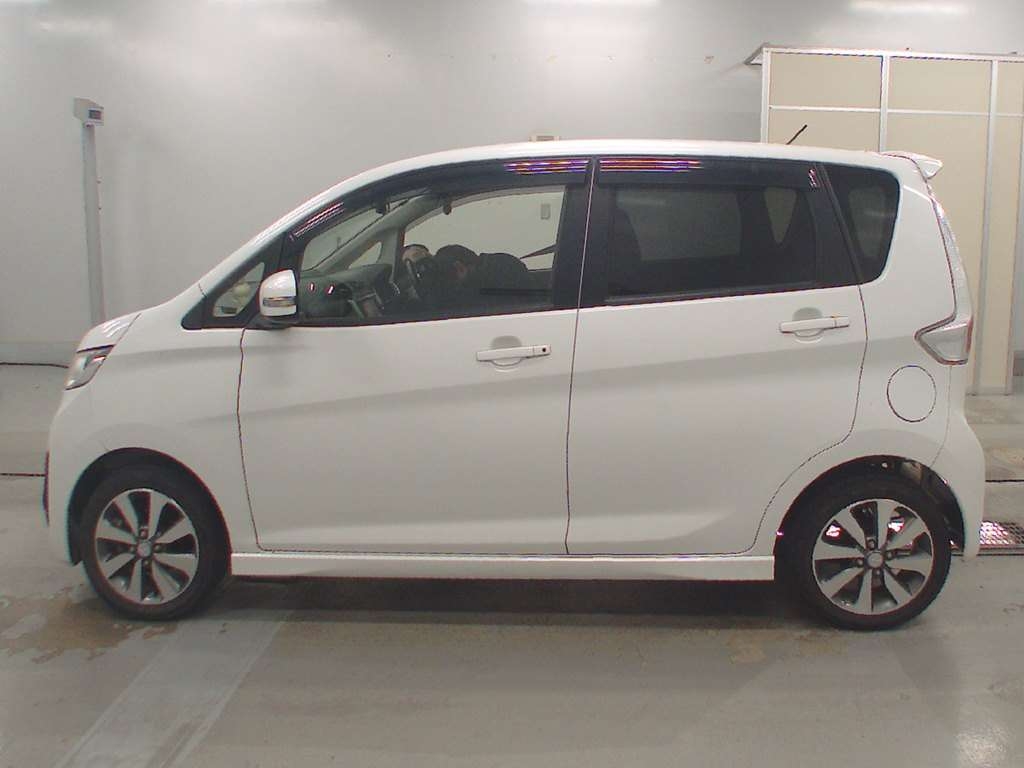 MITSUBISHI EK CUSTOM