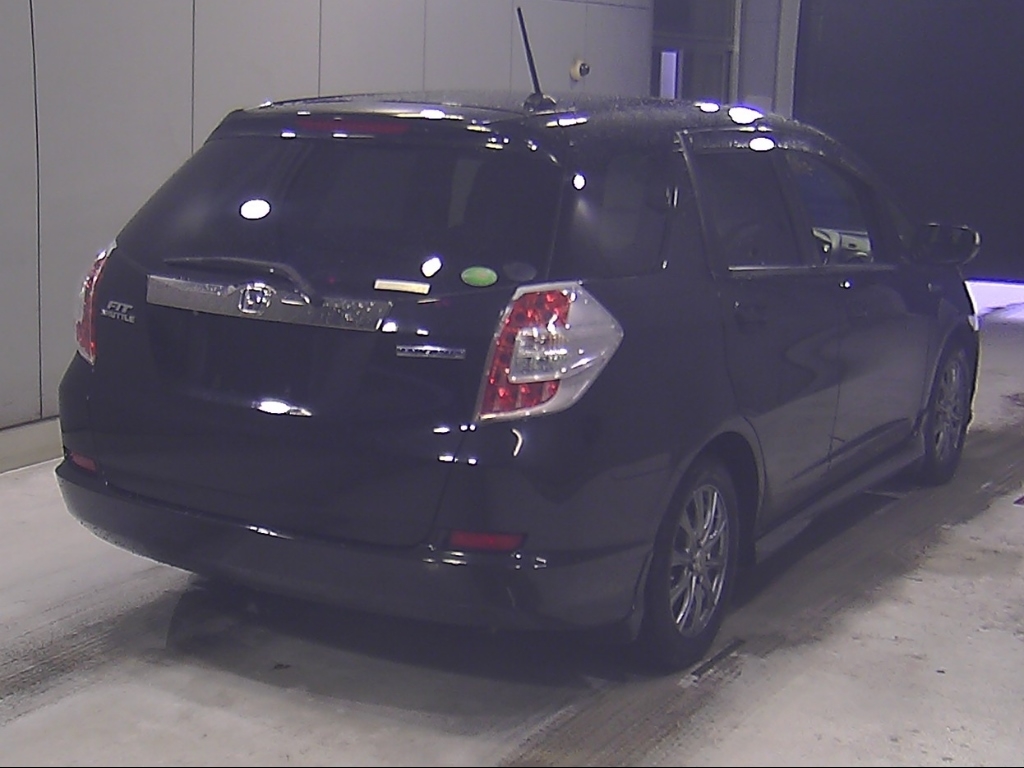 HONDA FIT SHUTTLE