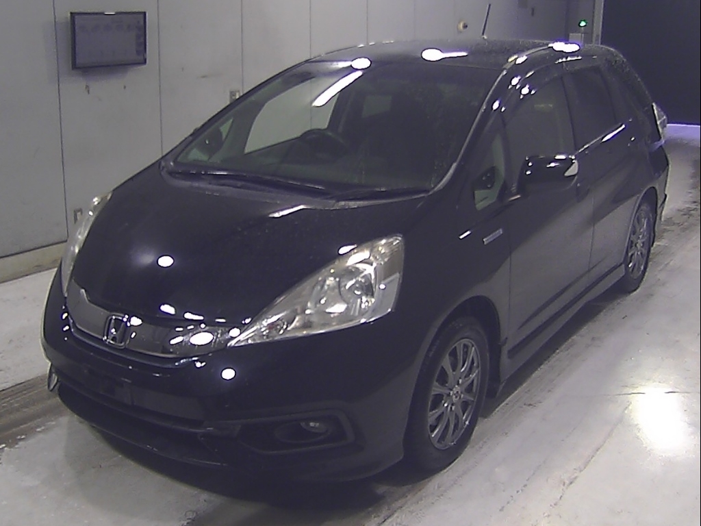 HONDA FIT SHUTTLE